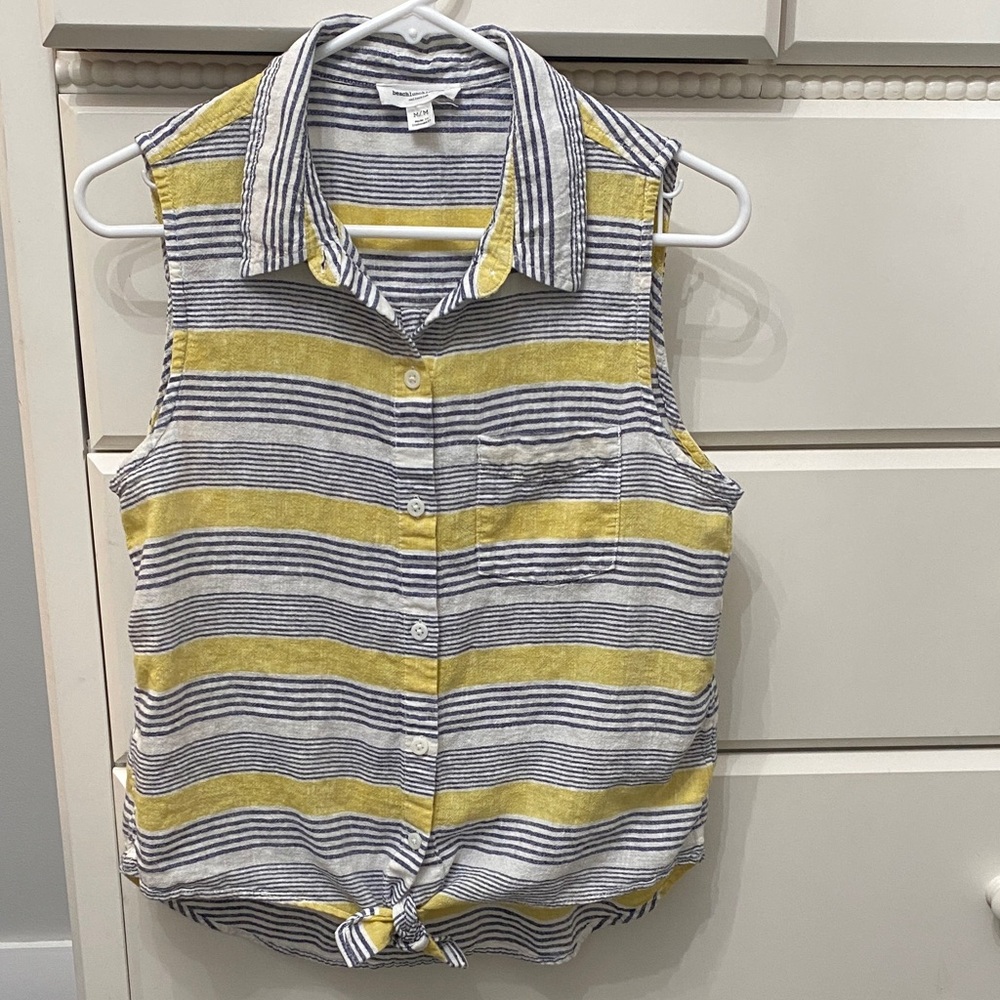 Beachlunchlounge Navy and Yellow Striped Top. Size M. Button front with tie.